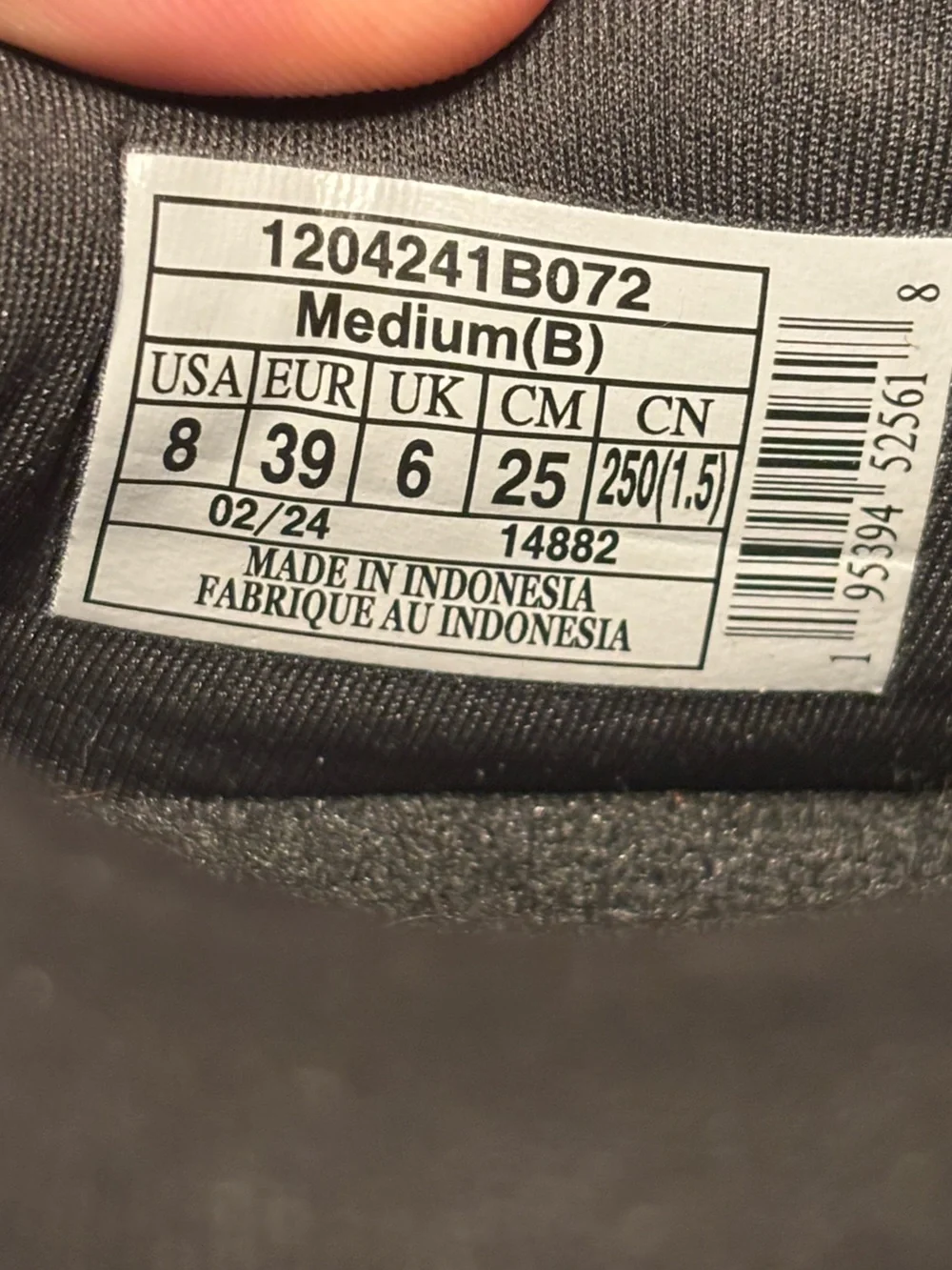 EUC Brooks Revel 7 Women Running Black